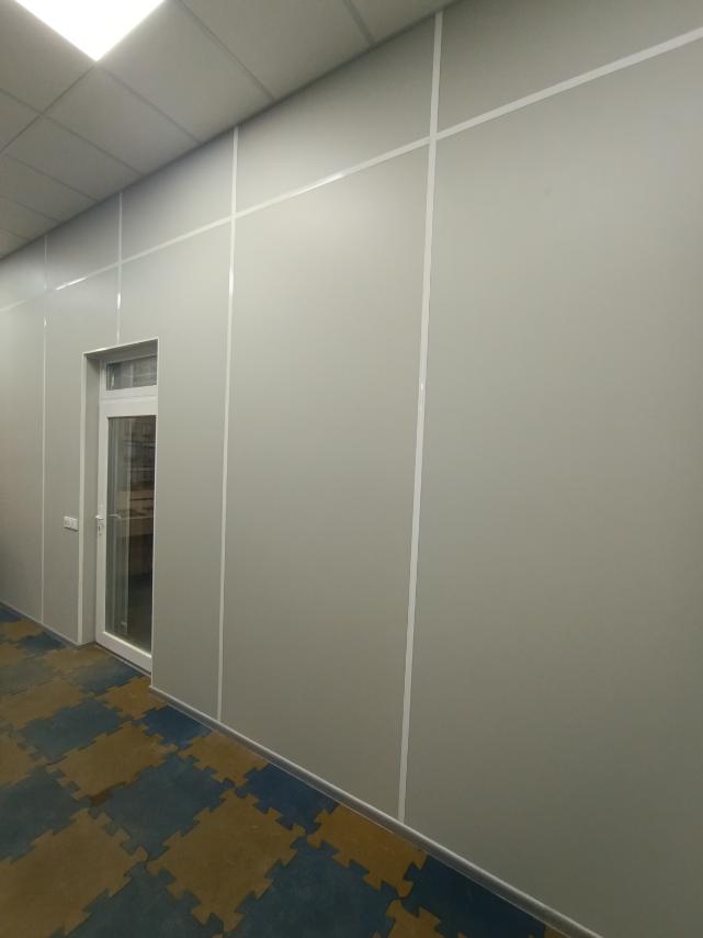 🏢 Панелі в адміністративних будівлях: сучасний стандарт швидкого, безпечного та естетичного ремонта